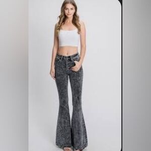 Stylish Black Acid Wash Flare Jeans By Petra Size 9